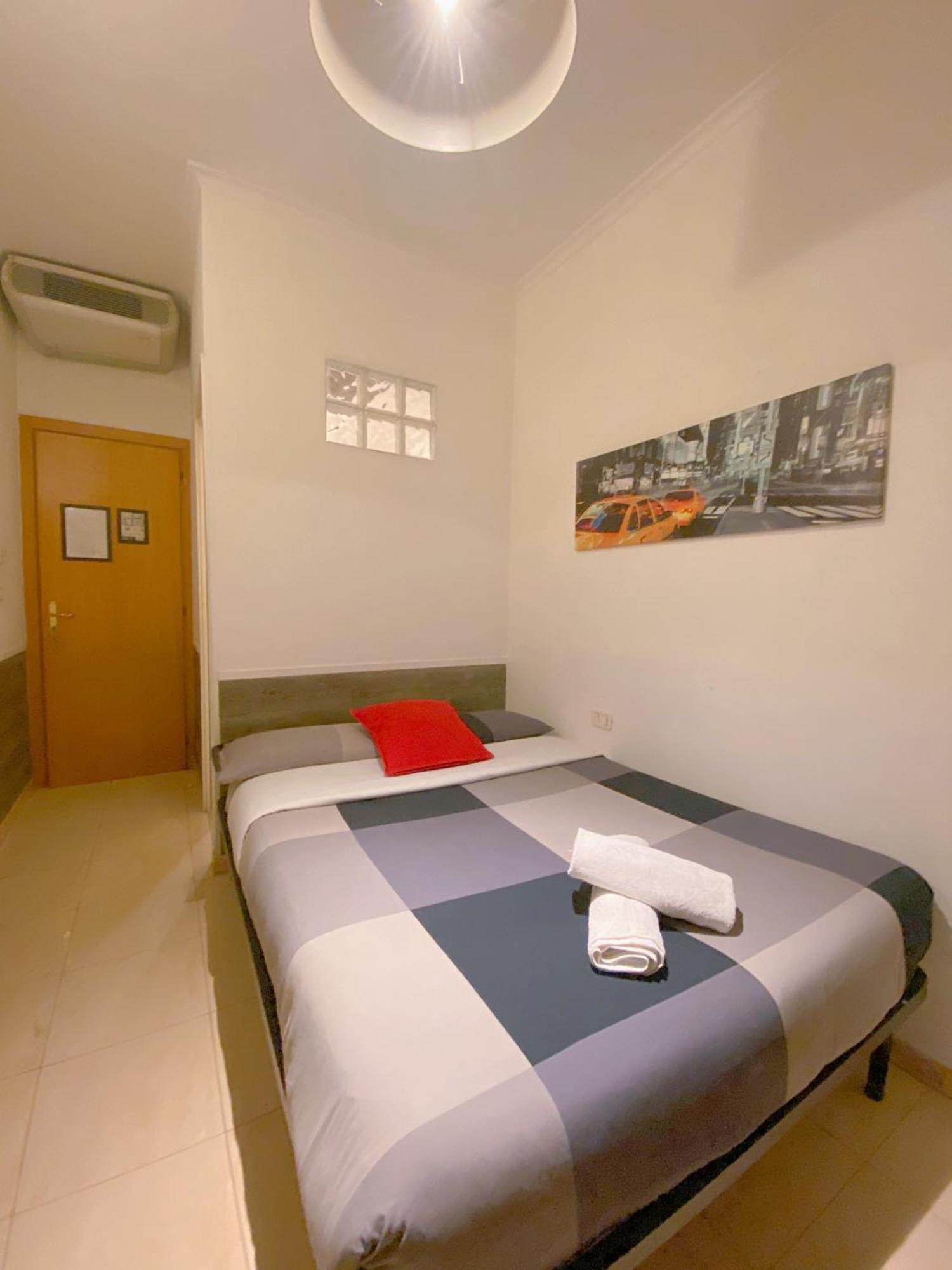 Overseas Guesthouse Rome Buitenkant foto